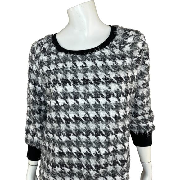 Cato Medium Black White Houndstooth Fuzzy Sweater 3/4 Sleeves Mock Neck - Picture 5 of 12